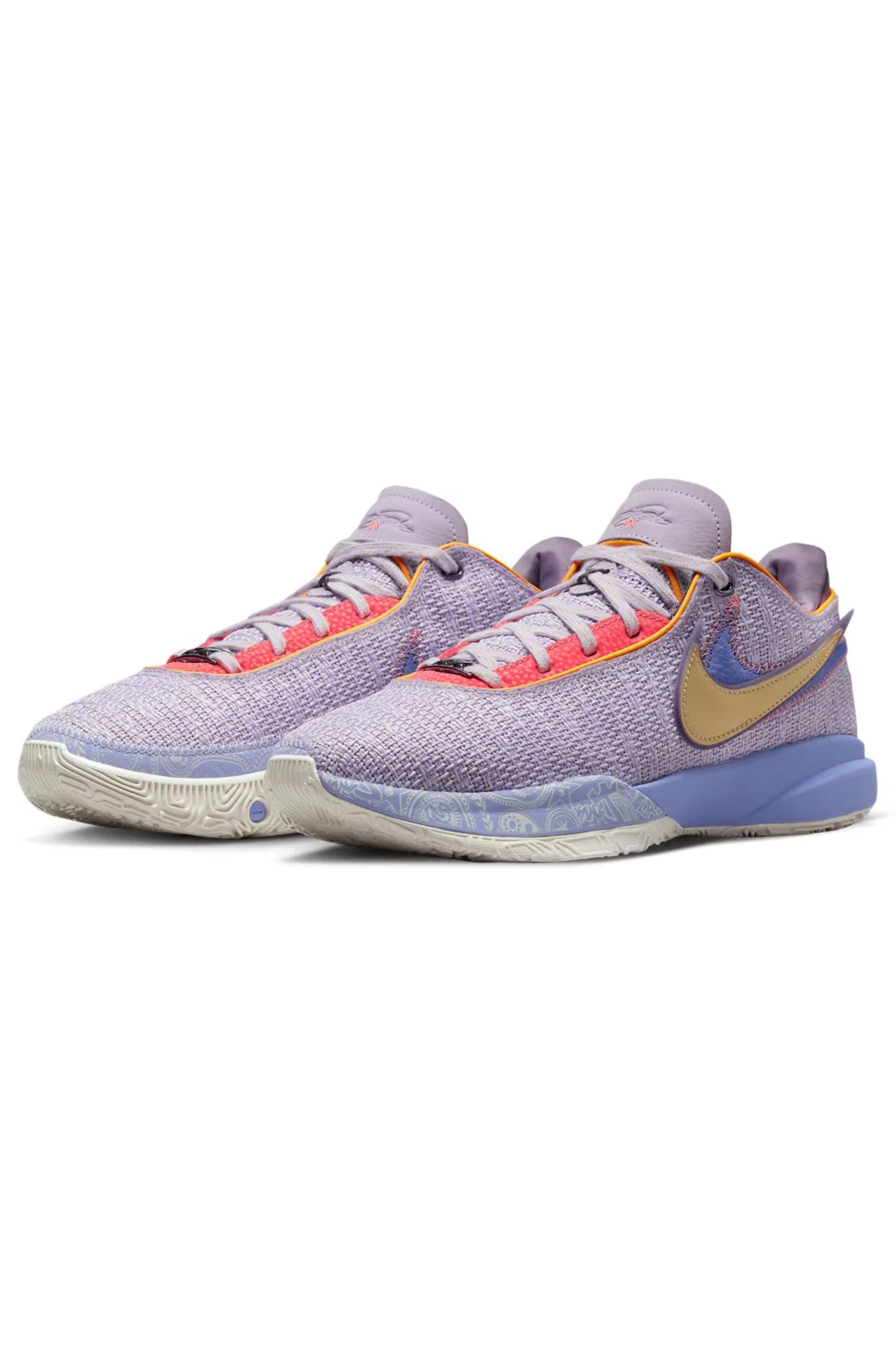 LeBron 20 Violet Frost